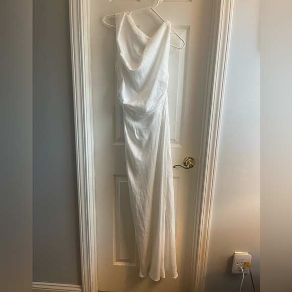 SNDYS White Off the Shoulder Dress - Picture 3 of 6